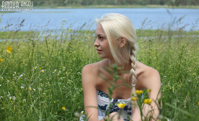 Нелюша, 40